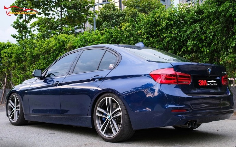 Dán PPF BMW Dán PPF BMW giúp duy trì độ bóng và màu sơn nguyên bản