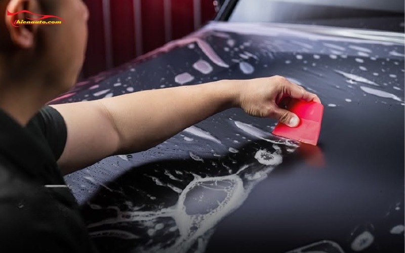 Dán PPF BMW Thời gian thi công dán PPF BMW: Thường kéo dài khoảng 40–48 giờ