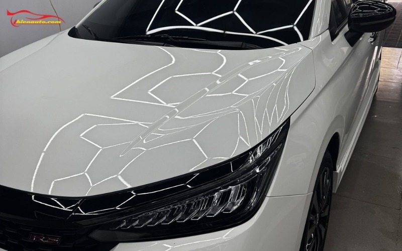 Dán PPF Honda City bảo vệ lớp sơn zin khỏi trầy xước