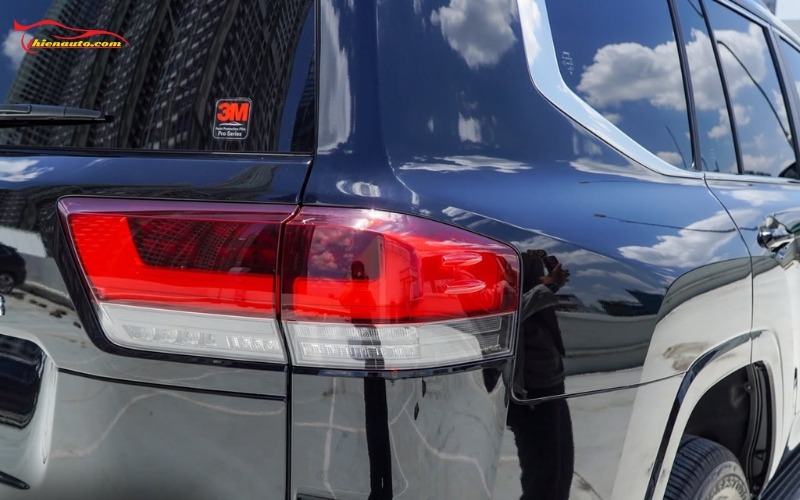 Dán PPF Toyota Land Cruiser Giá dán PPF Toyota Land Cruiser tại Thiện Auto đang có ưu đãi giảm 20% khi dán full xe