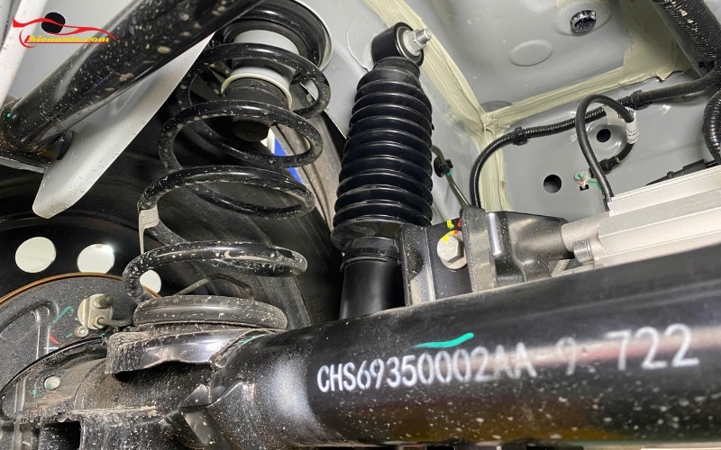 Giảm xóc/ Phuộc sau HT25 Basic VinFast VF3 Lắp phuộc sau HT25 Basic VinFast VF3 thực tế tại Thiện Auto