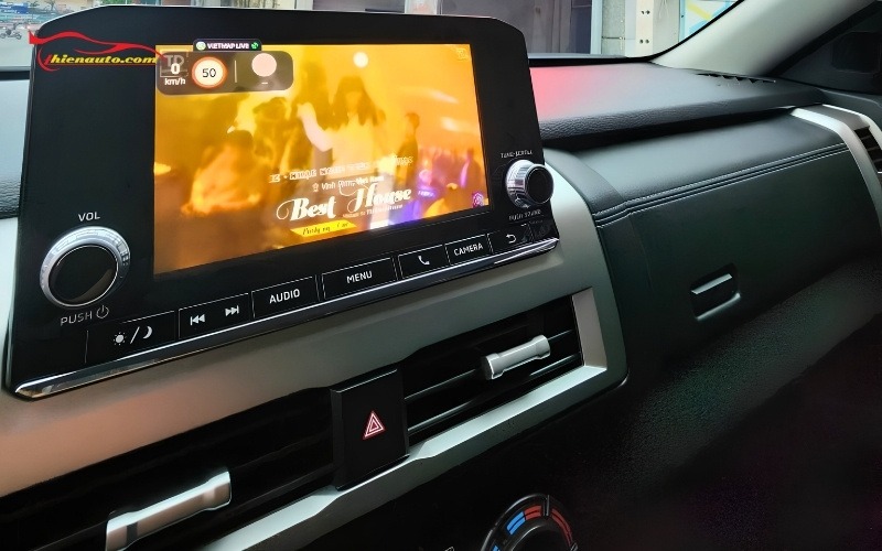 Android Box Mitsubishi Triton Lắp Android Box Mitsubishi Triton chính hãng