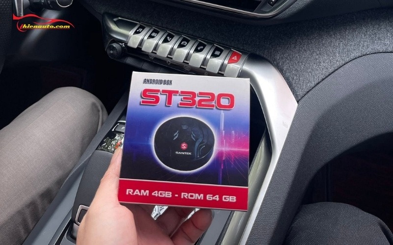 Android Box Santek ST320 Hình ảnh lắp đặt Android Box Santek ST320 thực tế trên ô tô