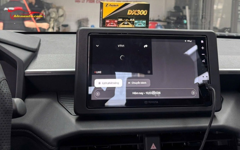 Android Box Toyota Hilux nhỏ gọn, tiện lợi