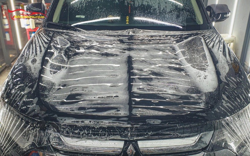 Dán PPF Mitsubishi Outlander giữ xe luôn như mới