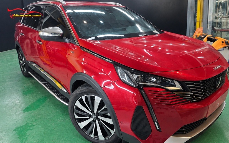 Dán PPF Peugeot 5008 Dán PPF Peugeot 5008 bảo vệ xe khỏi trầy xước