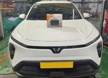 MHU Vinfast Limo Green