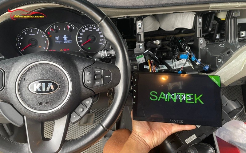 Màn hình Android Kia Rondo Màn hình Android Kia Rondo Santek