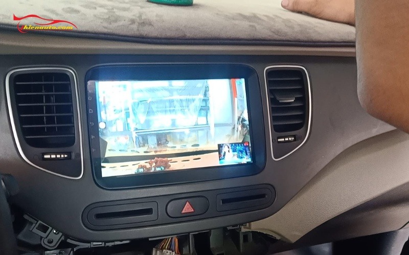 Màn hình Android Kia Rondo Lắp màn hình Android Kia Rondo với quy trình chuẩn kỹ thuật