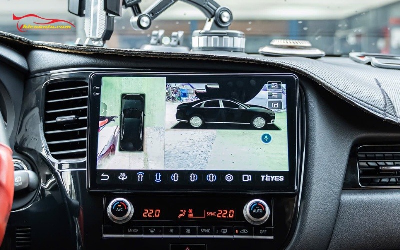 Màn hình Android Mitsubishi Outlander thương hiệu Santek, Teyes, Icar tại Thiện Auto