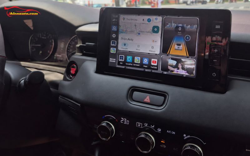 Android Box Honda HRV giúp loại bỏ các hạn chế của màn hình zin xe hỗ trợ thêm các tính năng như giải trí, dẫn đường, ... 