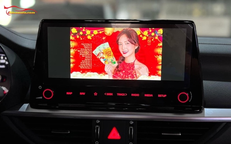 Android Box Kia K3 Lắp Android Box Kia K3 giúp mở rộng tính năng giải trí ngay trên màn hình zin của xe