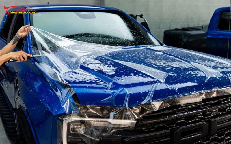 Dán PPF Ford Ranger giúp bảo vệ lớp sơn zin khỏi trầy xước