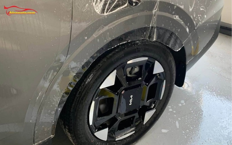 Dán PPF Kia Carnival vị trí ngoại thất xe 