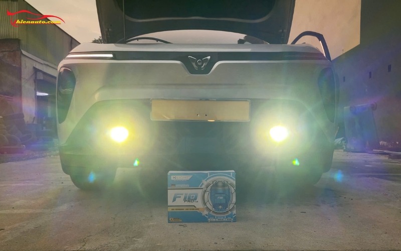 Bi LED gầm 3 màu: VinFast Limo Green lắp đèn bi gầm Xlight Pro V2 3 nhiệt màu 