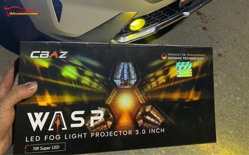 Đèn gầm phá sương: Đèn bi LED gầm Aozoom Wasp Fog Light 